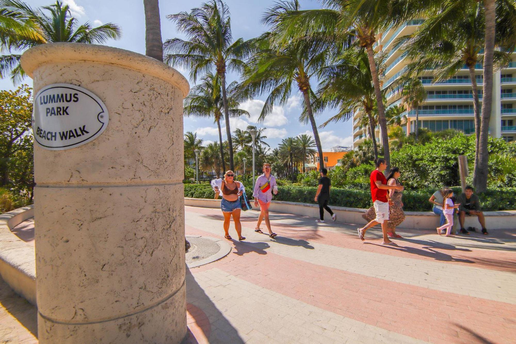 Chic Large Studio Apt Near Ocean Drive South Beach 迈阿密海滩 外观 照片
